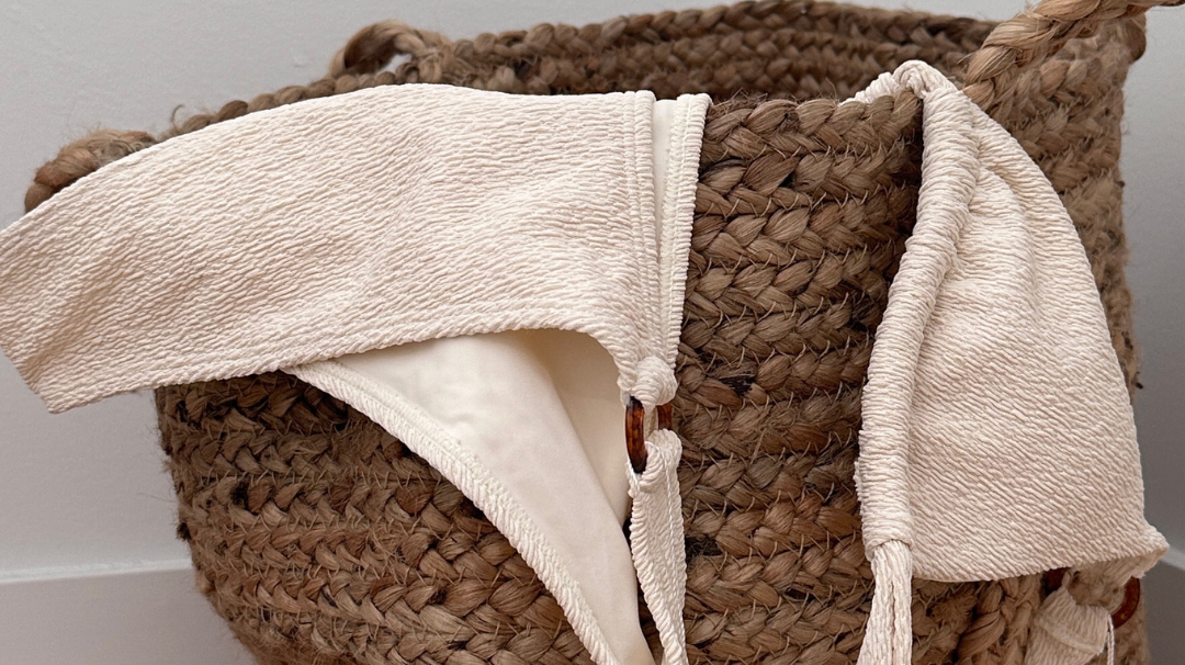 Mennillo's Beach Essentials